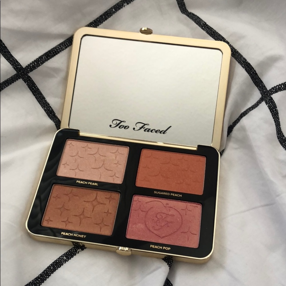 Too Faced Sugar Peach Palette